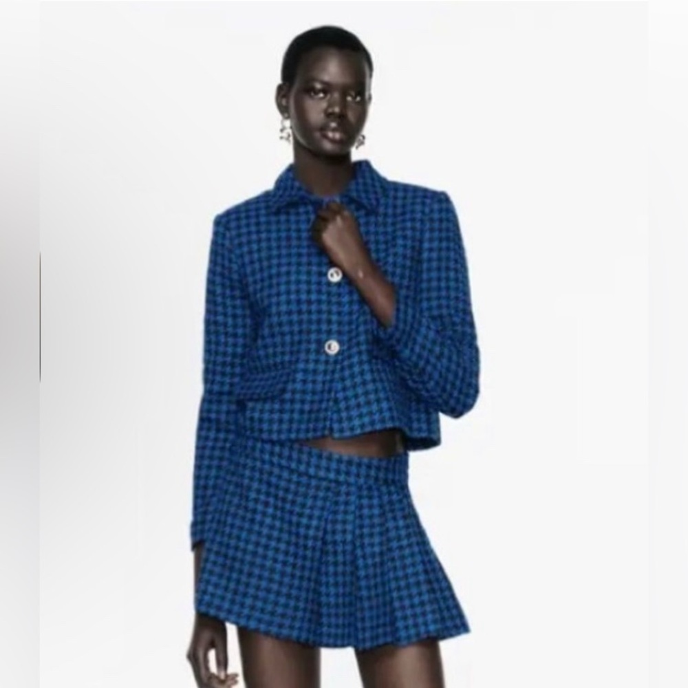 Black and blue skort